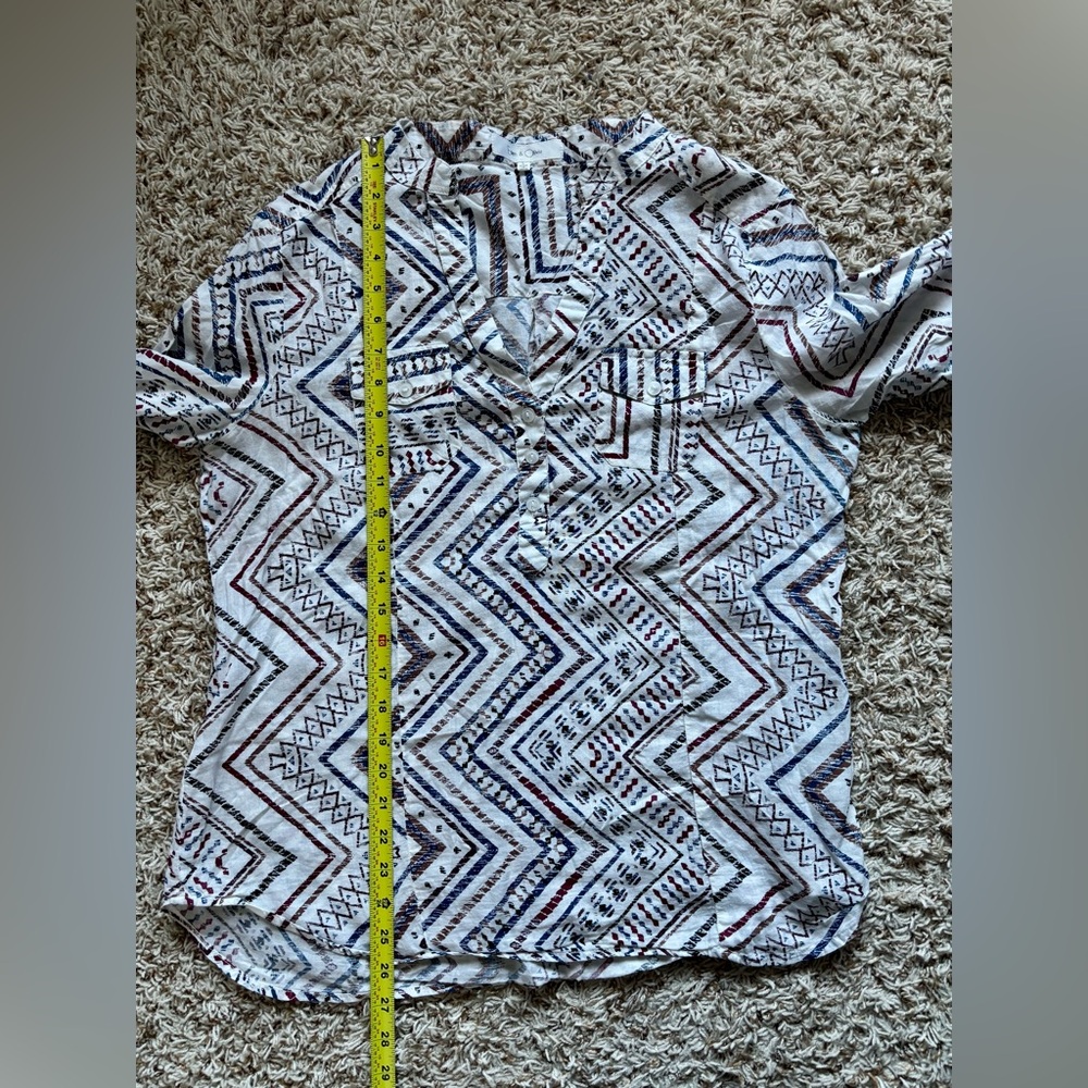 Eden & Olivia Multicolor Geometric Blouse - Picture 5 of 7